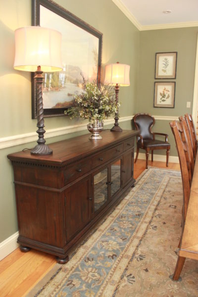 Dining Room sideboard with lamps 